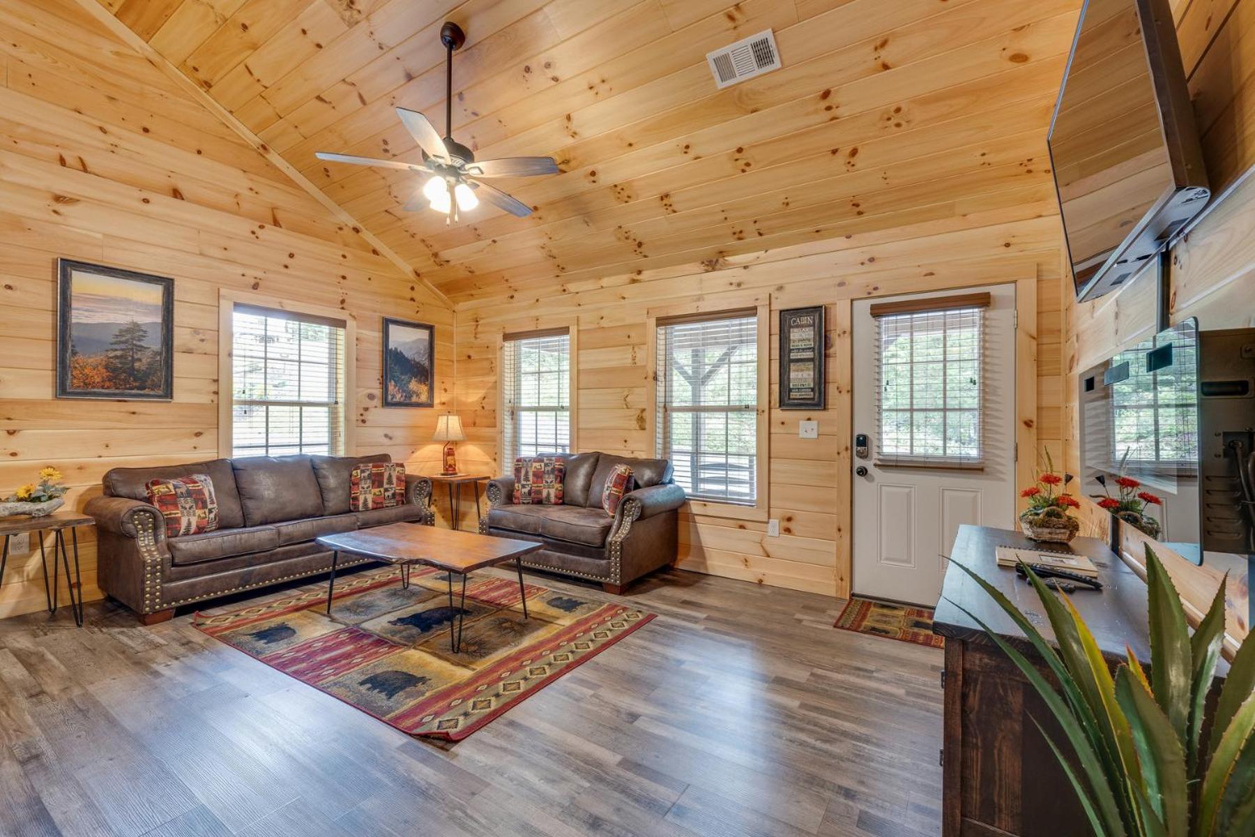 Villa Bear Clubhouse Hot Tub, 1Mile From The Parkway, 900 In Free Tickets! Pigeon Forge Exterior foto